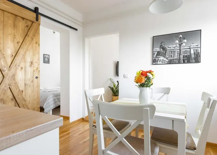 Apartment Artistique