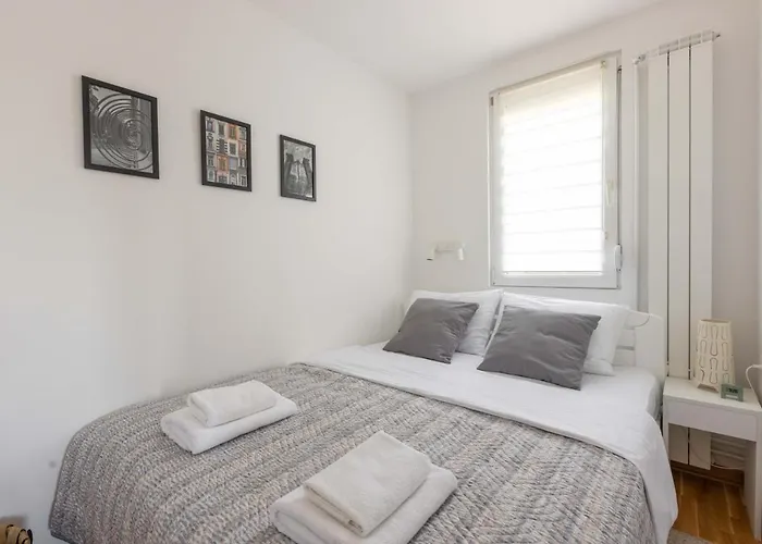 Apartment Artistique